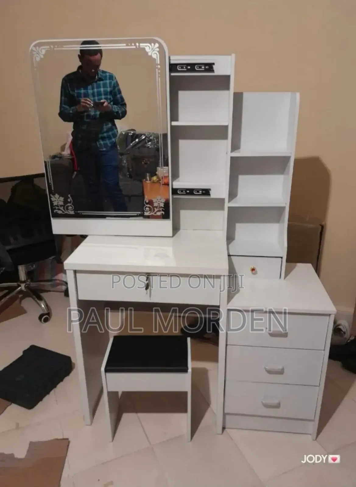 Vanity Dressing Mirror With Stool Set