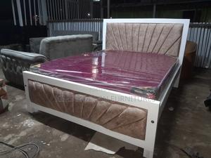 Queen Size Mocket Bed 4 by 6 Matress Excluded - thumbnail 2