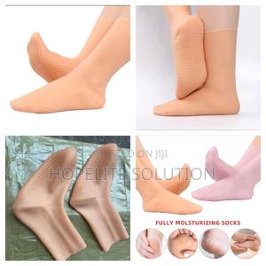 Long Silicon Ant-Cracking Moisturizing Socks - thumbnail 2