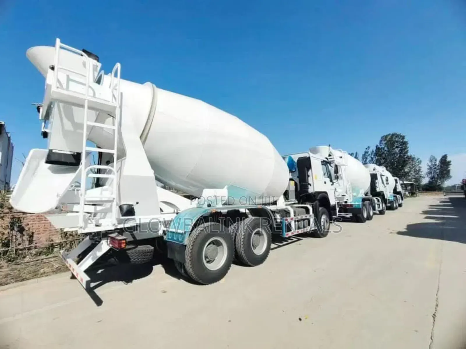 Concrete Mixer for Hire – Ready to Pour! 