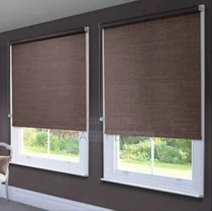 Single Pieces Roll Up And Down Horizontal Office Blinds - thumbnail 2
