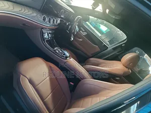 Mercedes-Benz E200 2018 Black