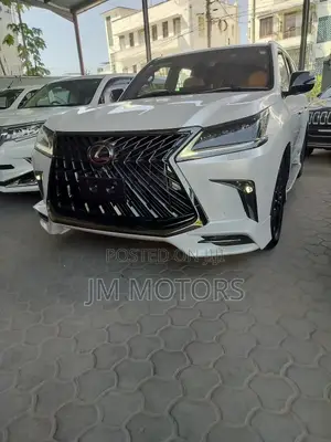 Lexus LX 2019 Off white