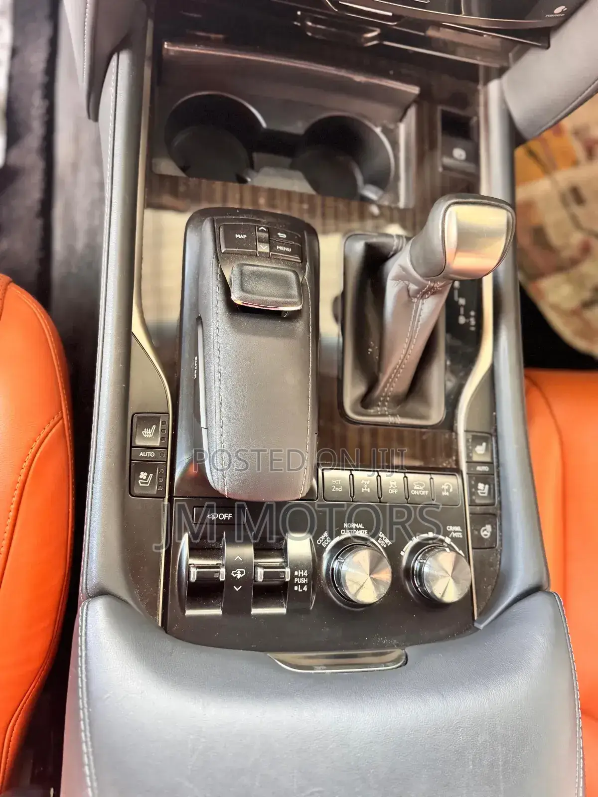 Lexus LX 2019 Off white