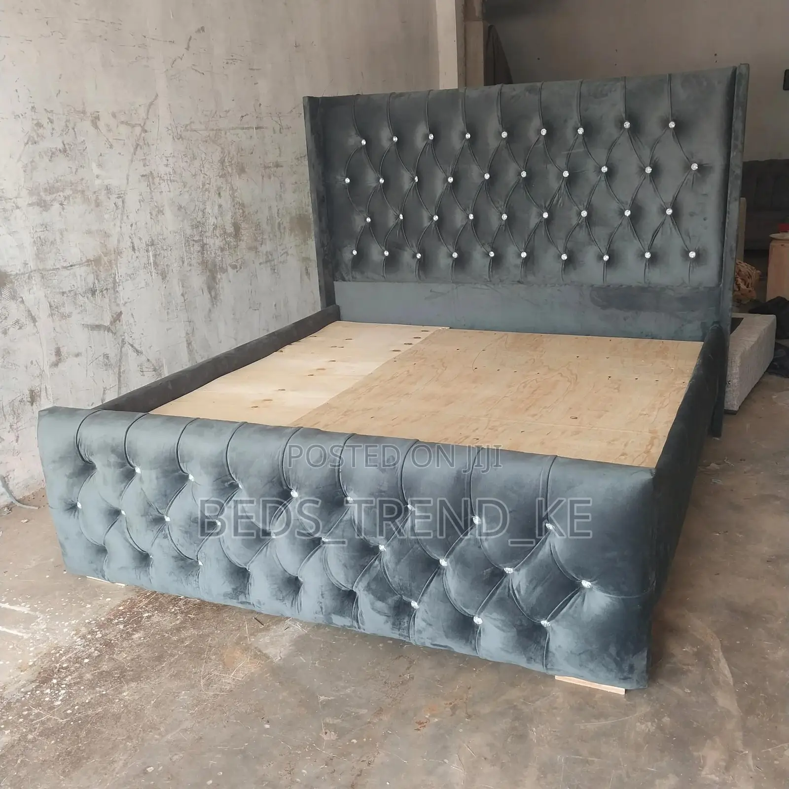 6 by 6 Chester Executive Bed