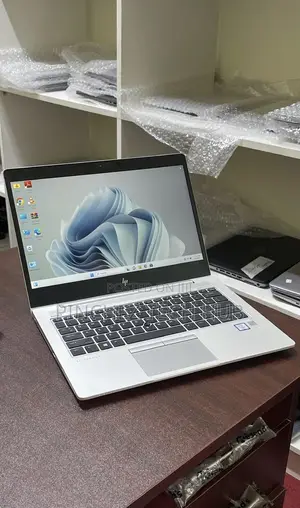 Laptop HP EliteBook 830 G6 8GB Intel Core I5 SSD 256GB