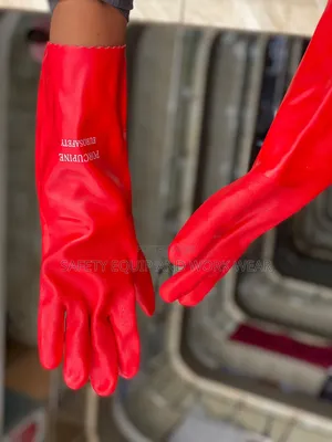 Red Pvc Gloves Ce Certified Hand Protection.