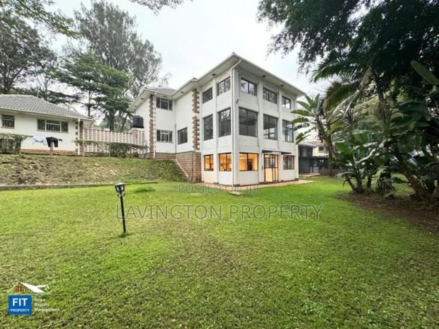 Furnished 15,000 Ft2 Office With Service Charge Included - main view