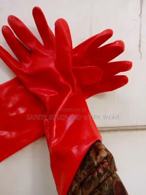 Red Pvc Gloves For Agriculture And Pest Handling.