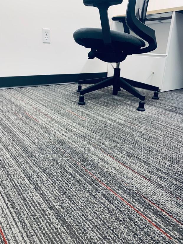 Carpet Tiles – Practical Floors, Premium Feel!