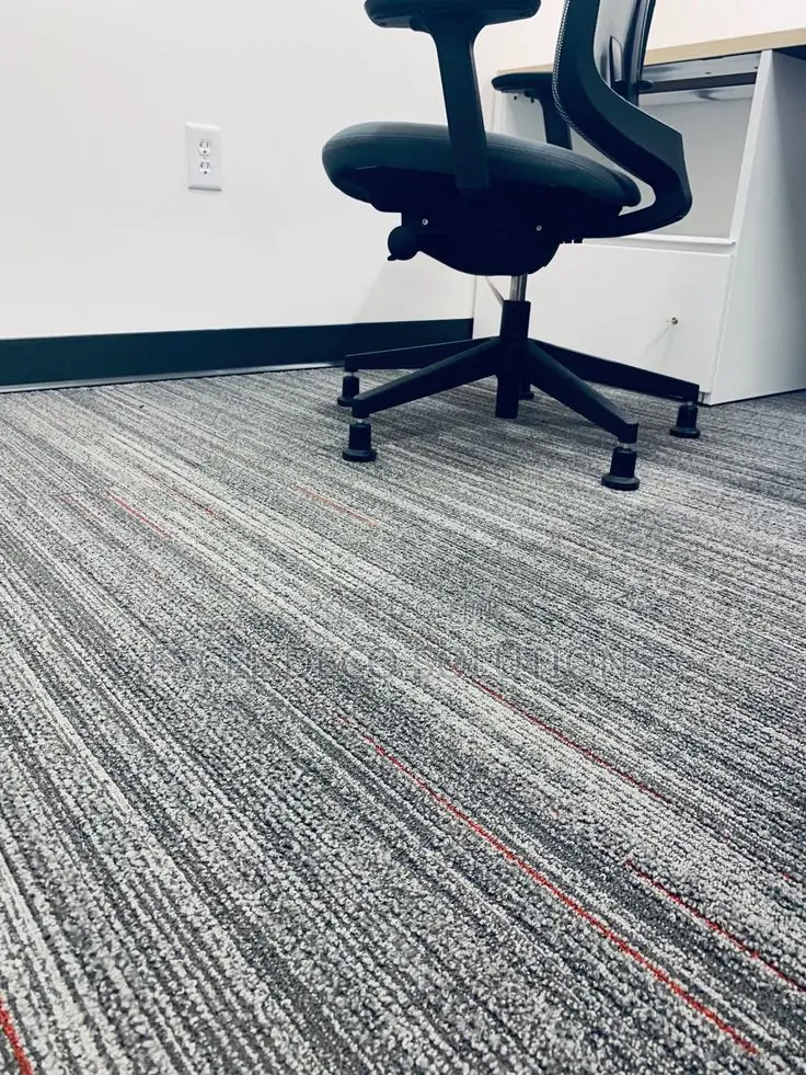 Carpet Tiles – Practical Floors, Premium Feel!