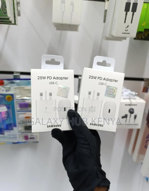 Samsung 25 Watts Power Adapter Type C - thumbnail 2