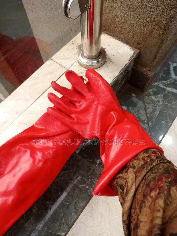 Double Dip Pvc Gloves For Waste Management Work.