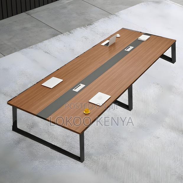 Office Table : Metroboard Executive Table - main view