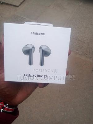 Samsung Galaxy Buds 3 - thumbnail 2