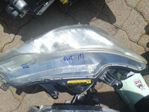 Crystal Clear Toyota Fielder 161 Xenon Headlight
