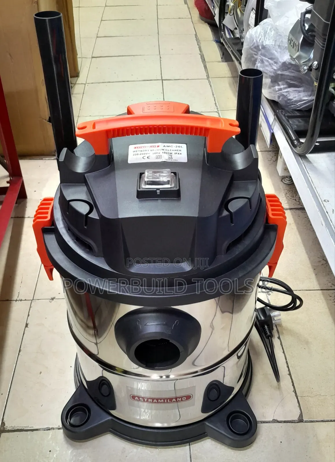Astramilano 20l Wet and Dry Vacuum Cleaner