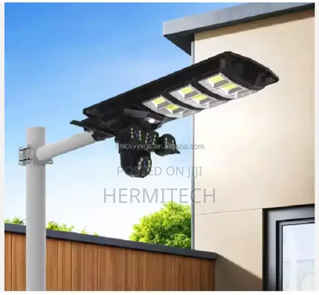 450w All-in-One Integrated Solar Street Light With 4gcamera