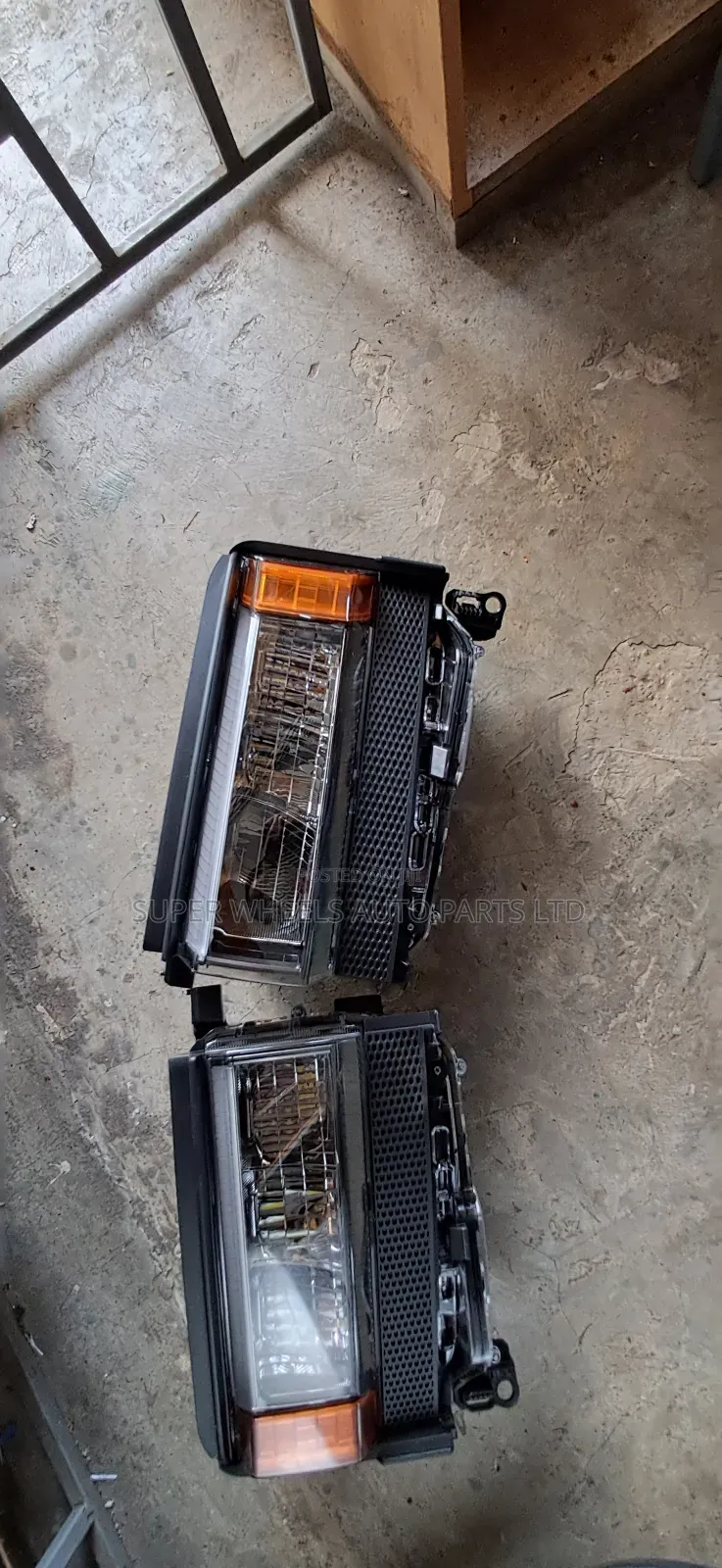 Headlight Toyota Prado 2024 Model
