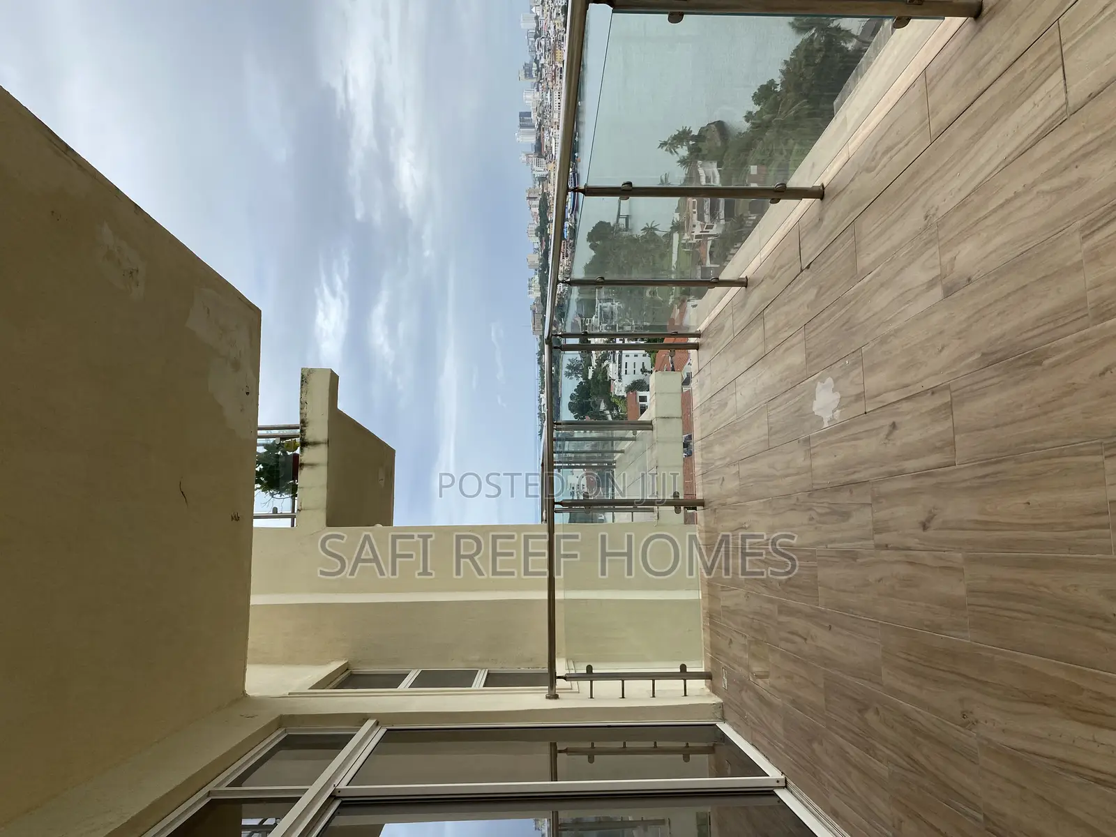 2bdrm Penthouse in Nyali for rent
