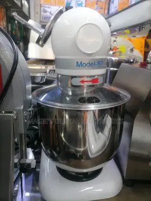 Well Performing 7l Dough Mixer
