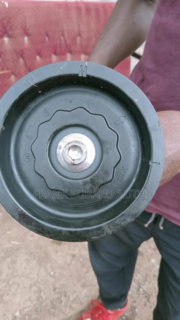 Subaru Legacy Sprocket or Timing Gear