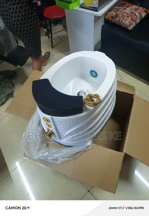 White Gold Fiber Footbath Massage Machine - thumbnail 2