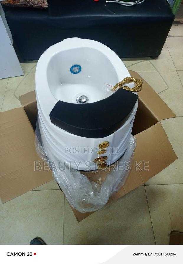 White Gold Fiber Footbath Massage Machine - thumbnail 3