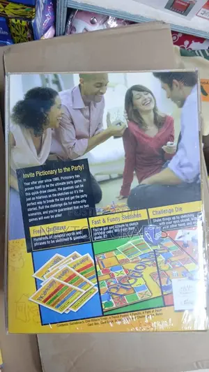 Pictionary Teams Board Game