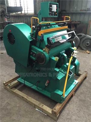 Munual Dieline Cutter Machine - thumbnail 2