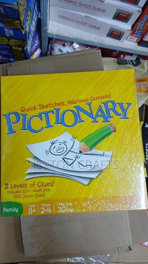 Pictionary (Family Edition) Board Game - thumbnail 2