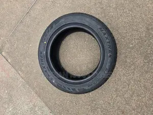 Maxtrek  215/55r16