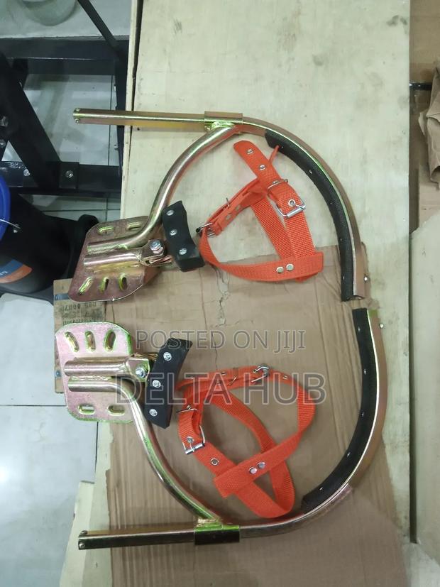 Adjustable Diameter Steel Concrete Climber Shoes - main view