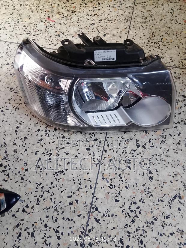 Land Rover Freelander Headlight Xenon