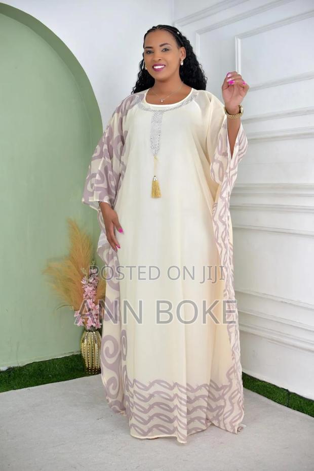 Fully Restocked 
Shiffon Abaya 
Comes With Inner Dres’S - thumbnail 4