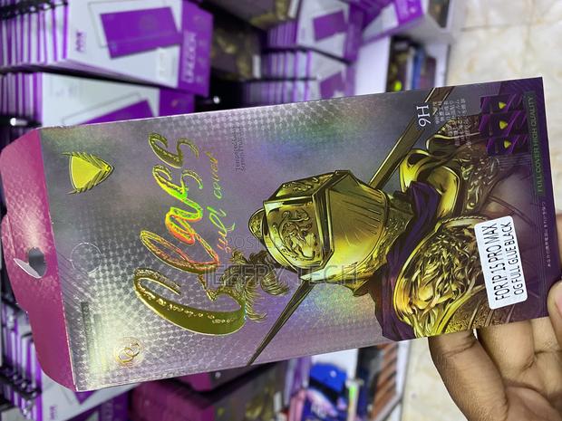 Iwishkart iPhone 15 Pro Max Privacy Tempered Glass Protector - main view