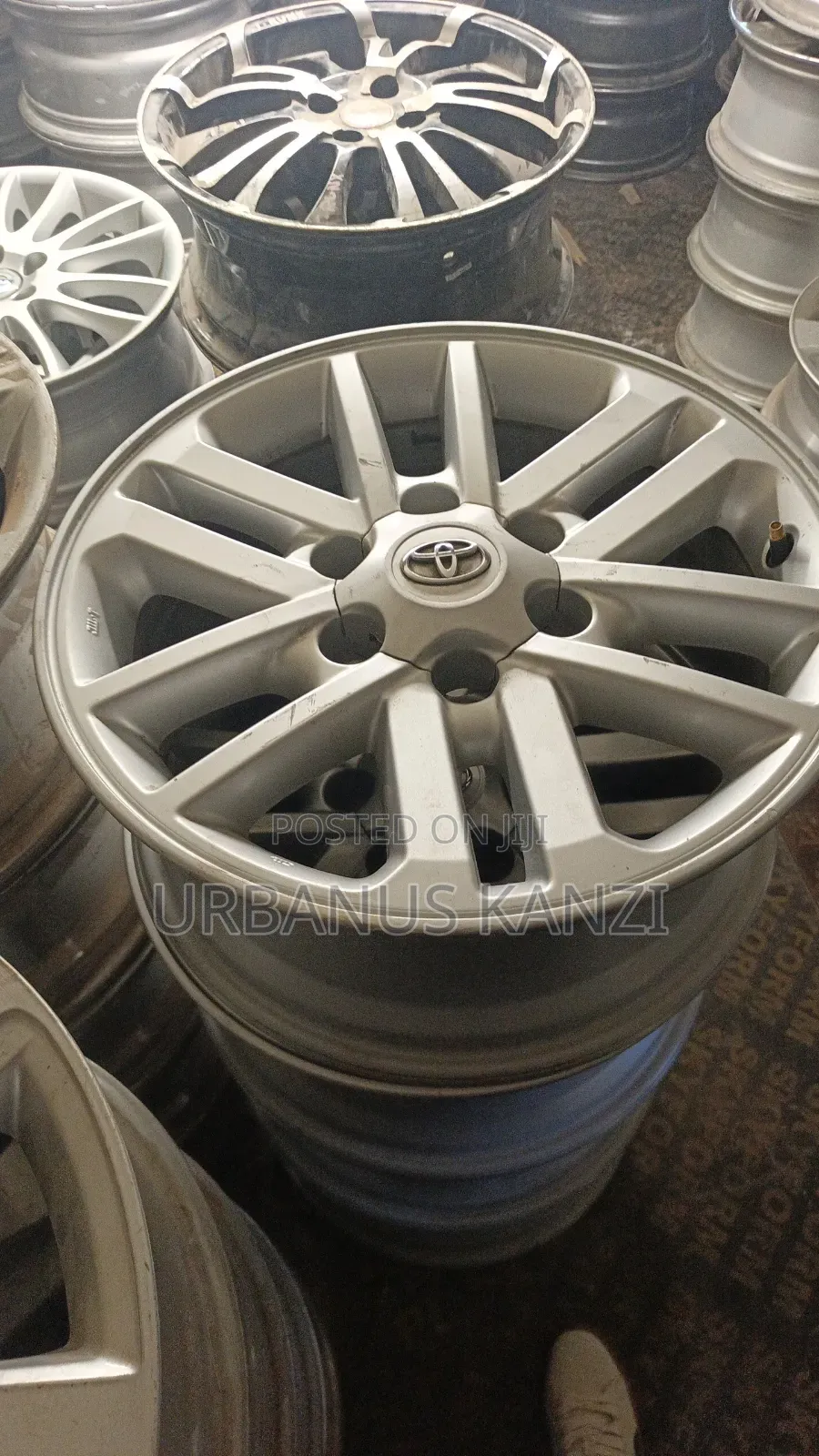 Size 17 Inch Prado Alloy Rims