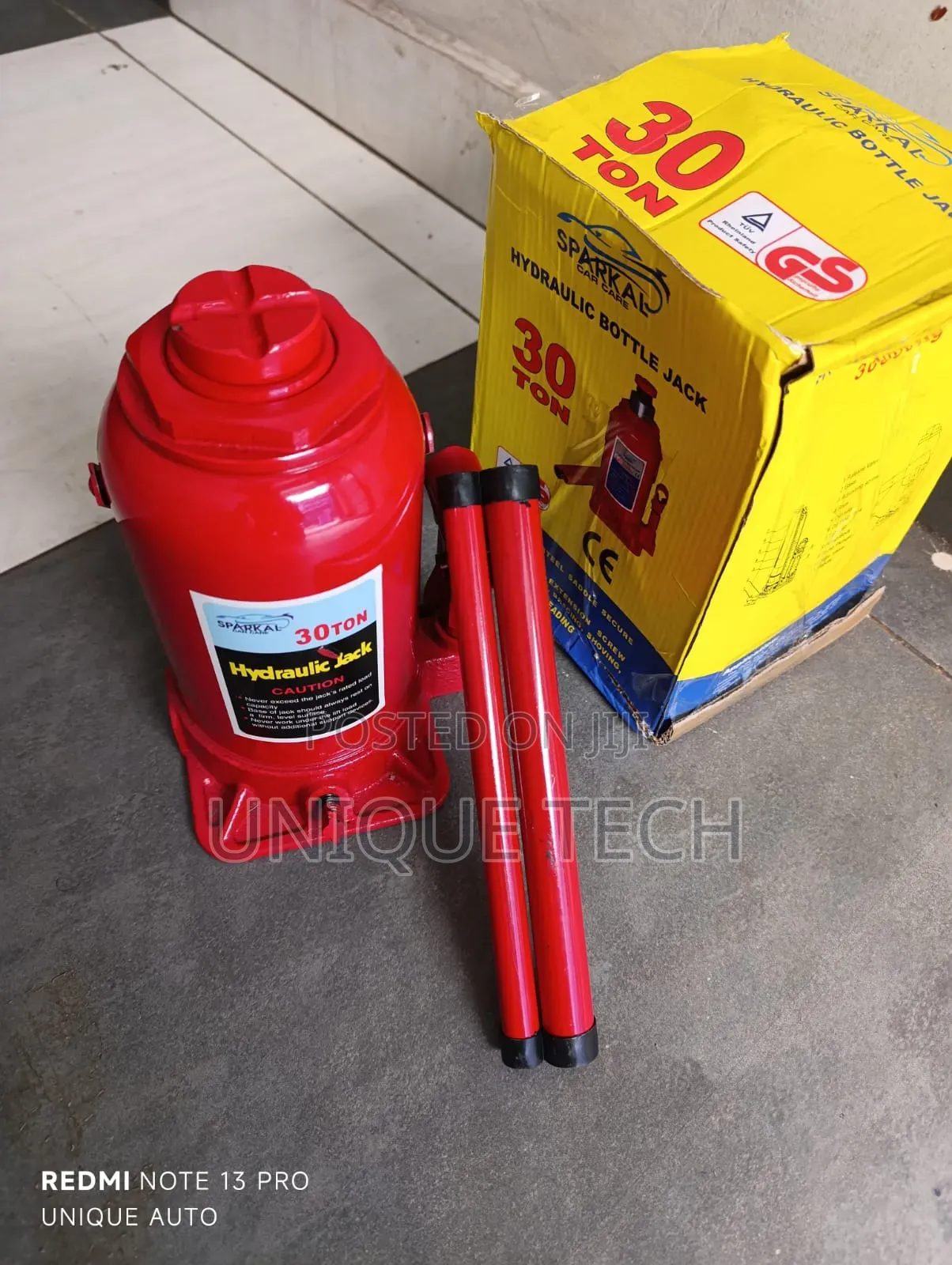 Heavy Duty 30 T Bottle Jack /30 Ton Jack Built for Big Loads