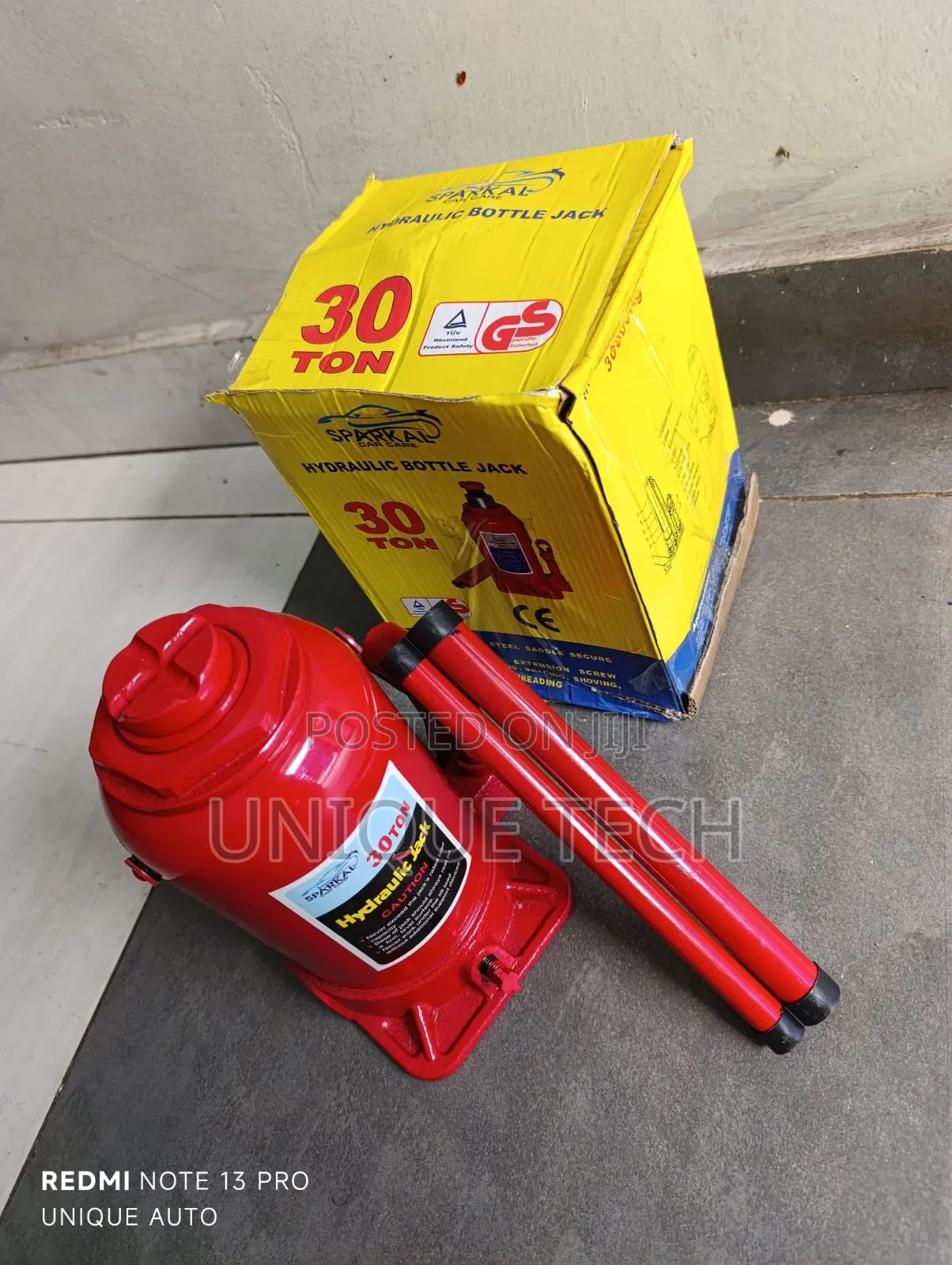 30 Ton Hydraulic Jack / Compact Steel Design Bottle Jack
