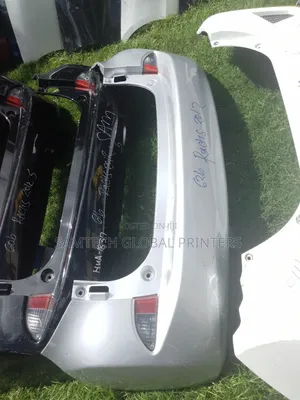 Outstanding Quality Toyota Ractis Back Bumper