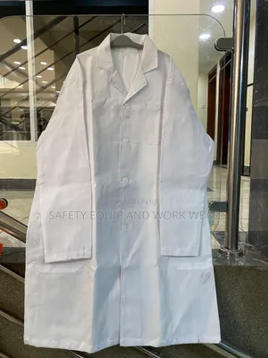 Premium White Lab Coats For Professionals.