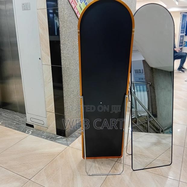 36cm Wide Arched Mirror – Full-Length for Modern Interiors