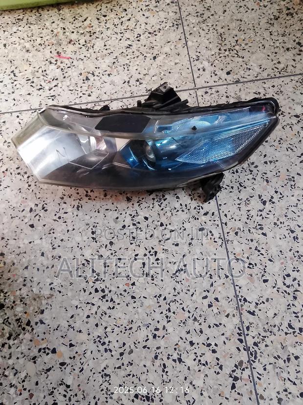 Honda Insight Headlight Non