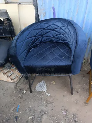 Salon Seat