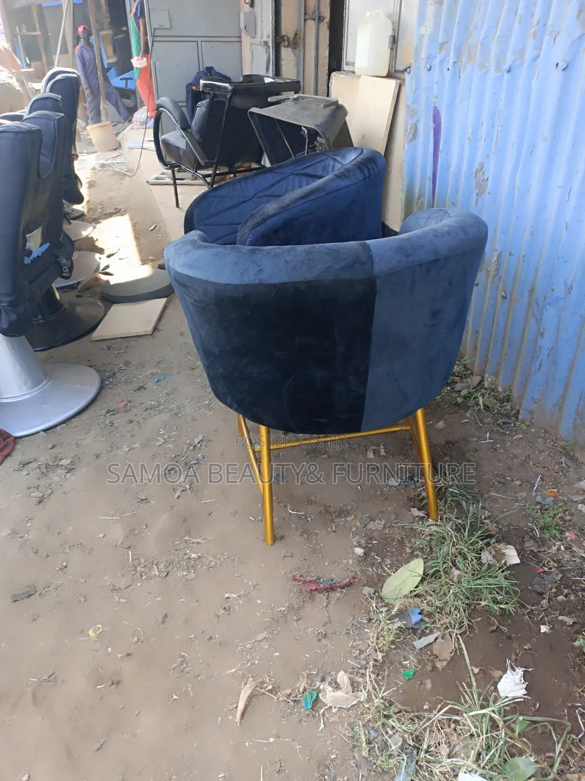 Salon Seat