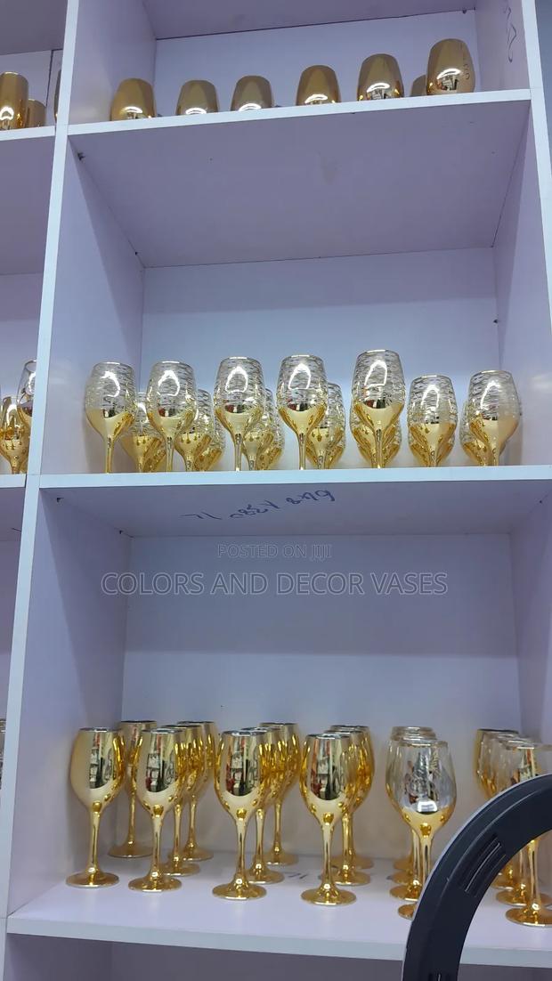 Gold Wine Glasses - thumbnail 3