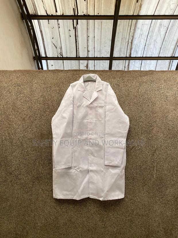 White Work Wear Lab Coats For Pharma Staff. - main view