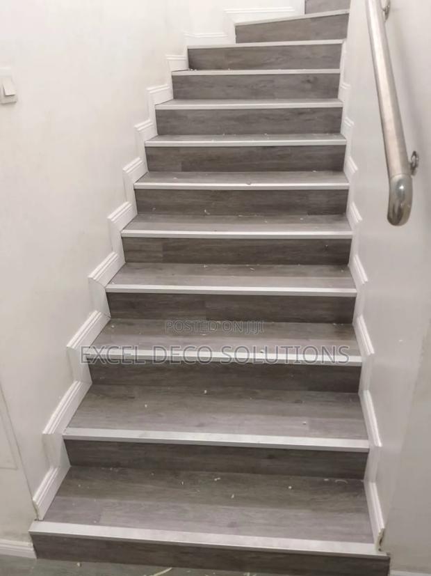 Whitewashed SPC Flooring Planks