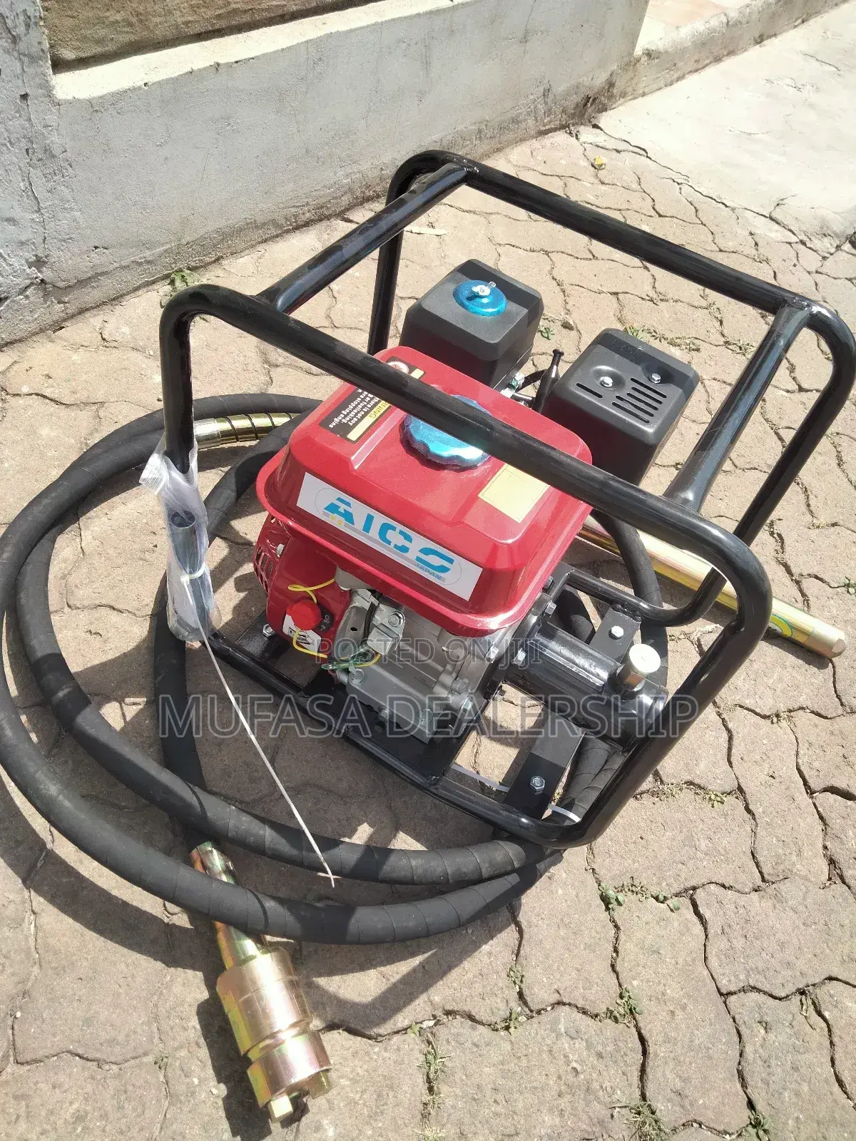 Brand New Aico Concrete Vibrator Machine