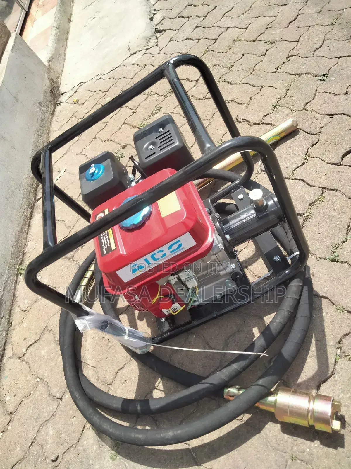 Brand New Aico Concrete Vibrator Machine
